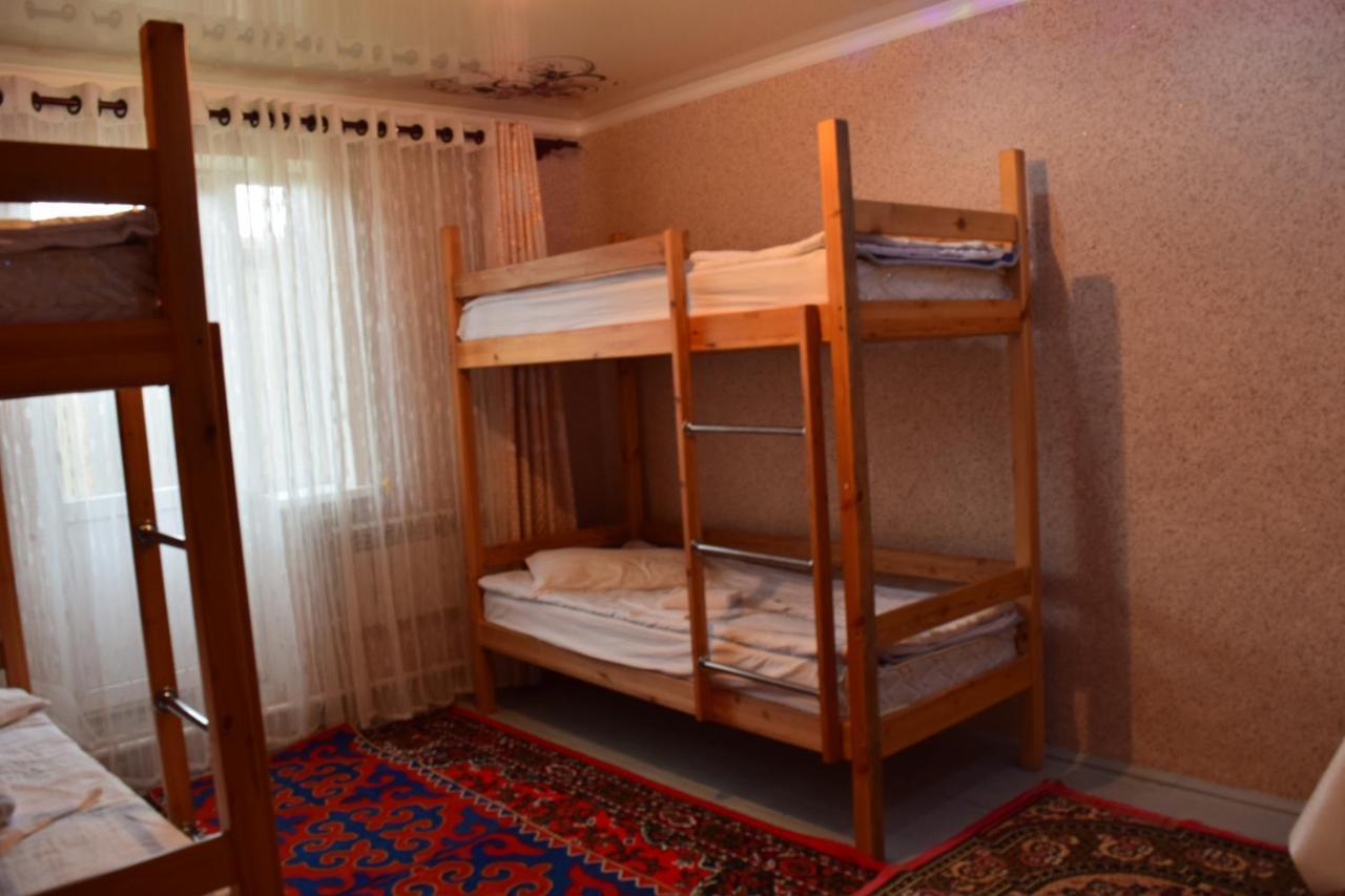 Naryn Guest House Екстер'єр фото