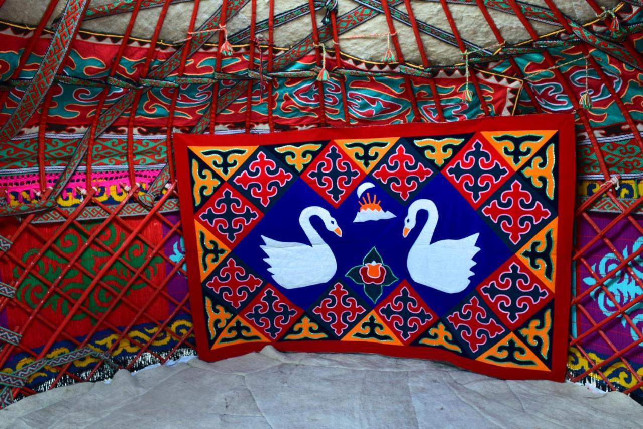 Naryn Guest House Екстер'єр фото
