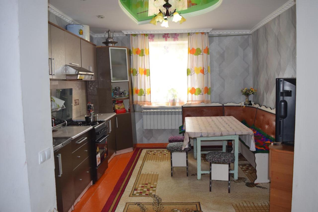 Naryn Guest House Екстер'єр фото