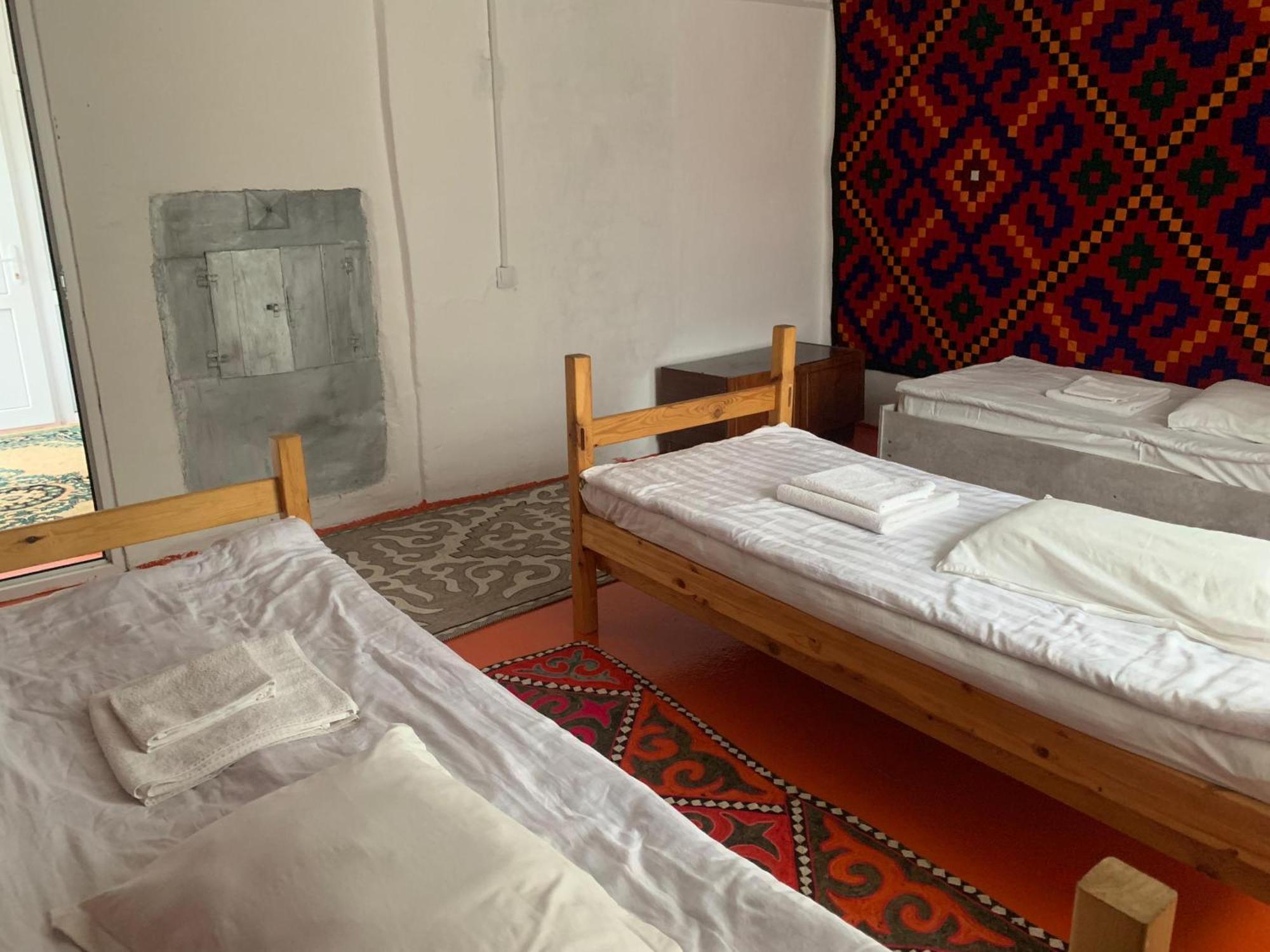 Naryn Guest House Екстер'єр фото